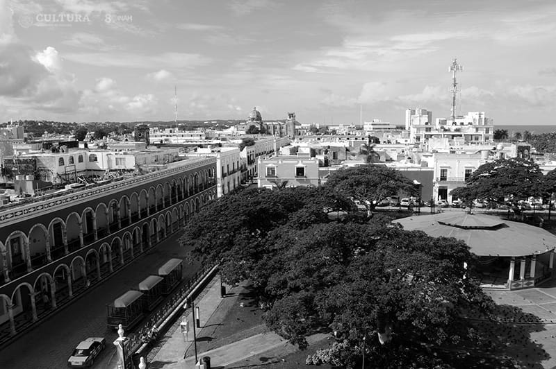 Panoramic view of Campeche from the cathedral.