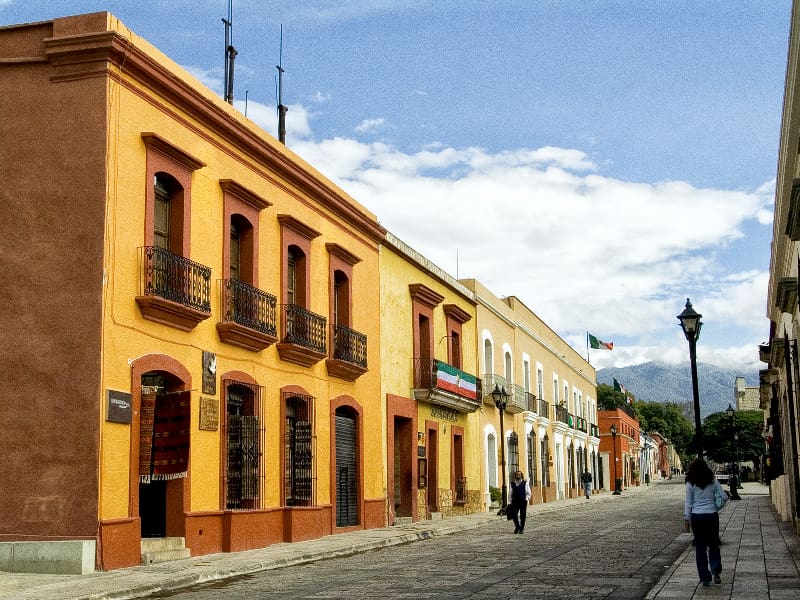 In Oaxaca's Tourist Walkway you will be able to visit several museums, galleries, handicraft stores and restaurants.