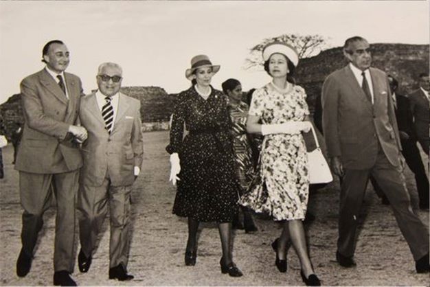 Elizabeth II visited states such as Oaxaca, Yucatan and Mexico City.