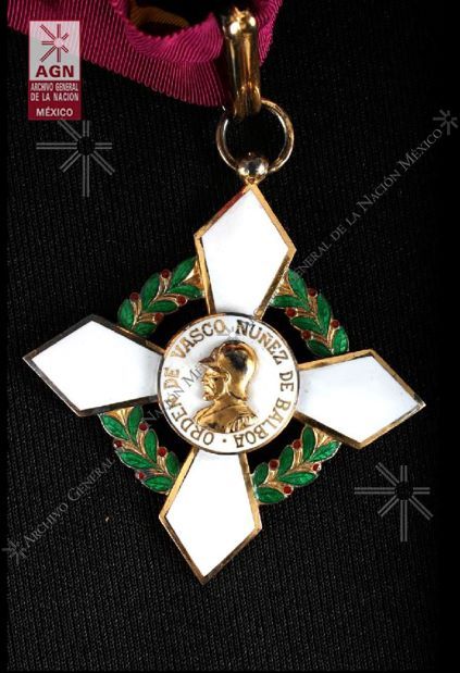 Order of Vasco Núñez de Balboa Medal and insignia