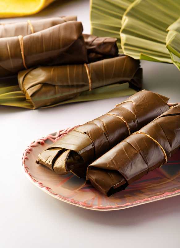 Wrapped in love and tamale leaves, these chocolatey bundles are a taste of Mexico's rich culinary heritage.