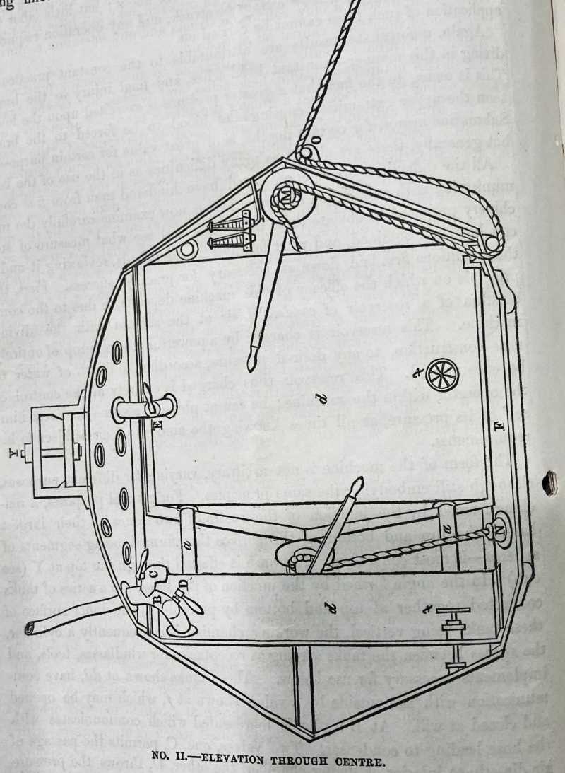 Image of the diving bell, showing the lifting system from the center.