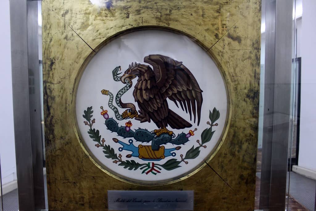 The key facts about Mexico's national coat of arms