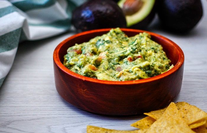 How to make guacamole at home: origin and recipe