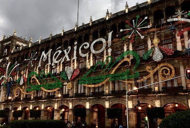 Fitch warns of increased governance risk in Mexico