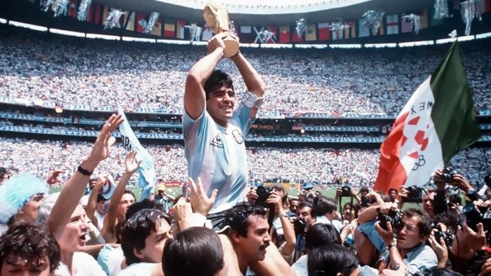 "He never gave up his ideals", López Obrador's farewell to Diego Maradona