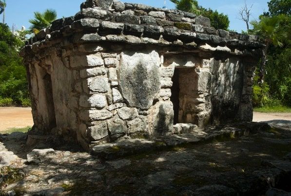 Xcaret archaeological zone is forgotten by tourism while theme park thrives