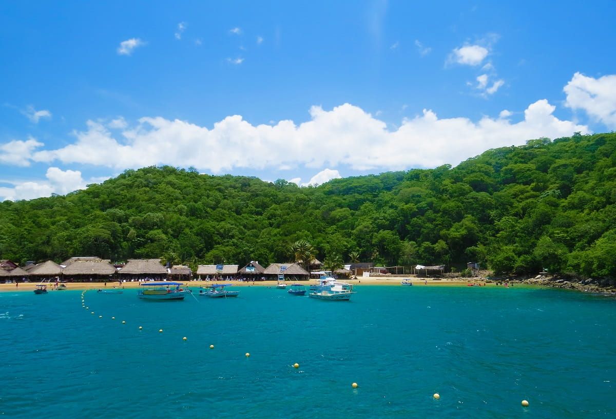 Best things to do in Huatulco, Mexico, a southern beach destination
