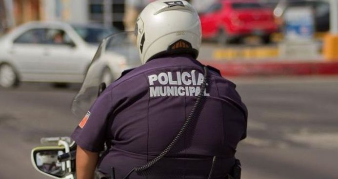 Mexico City Police Paid to Lose Weight