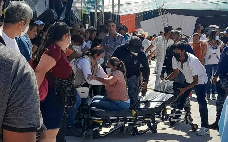 Structure collapses on people at Hidalgo food festival (video)