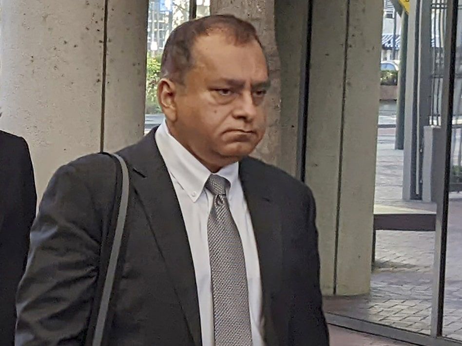 Ex-executivo Theranos Sunny Balwani condenado por fraude