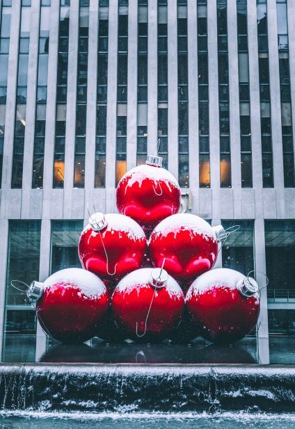 How a bad apple harvest led to the first glass Christmas tree balls