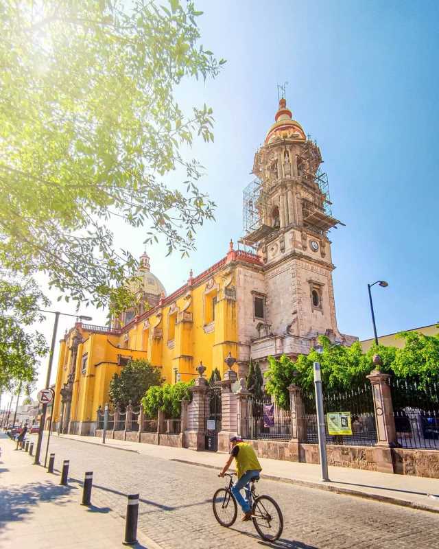 A Blend of Tradition and Convenience: Your Essential Guide to Celaya, Mexico
