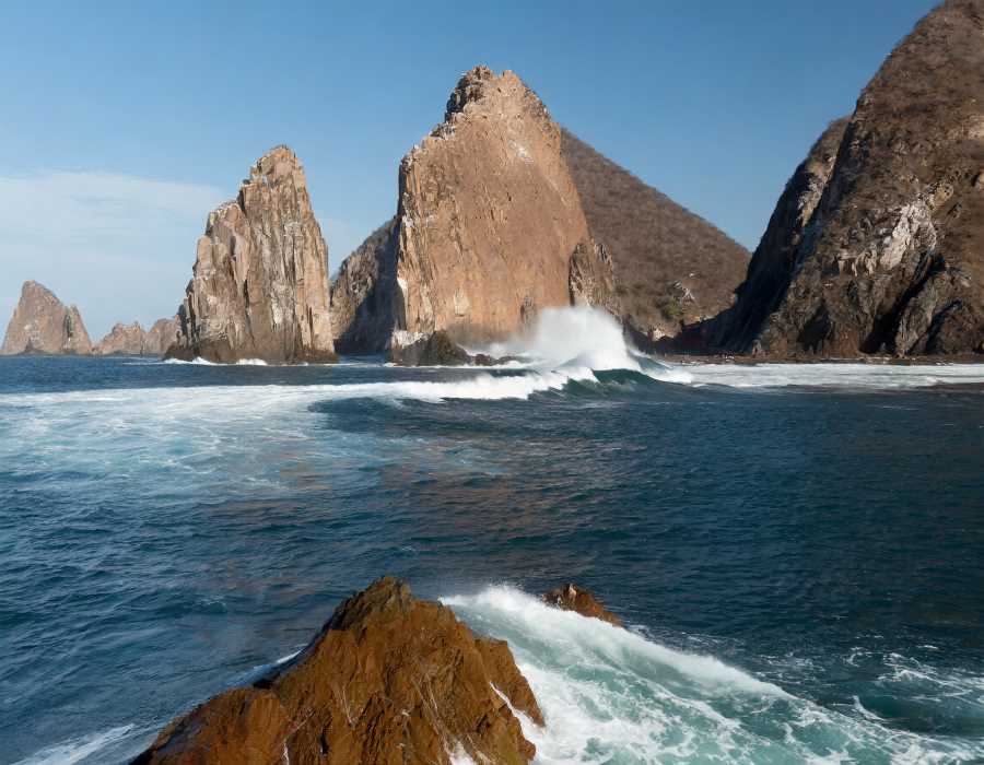 El Niño's Impact on Mexican Pacific Waters and Beyond