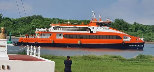 Tourist ferry Islas Marías II arrives in San Blas, Nayarit.