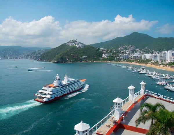 Sunsets and salsa steps: Acapulco welcomes back cruise ships.