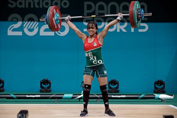 Janeth Gómez Valdivia, a Mexican weightlifter, stands confidently.
