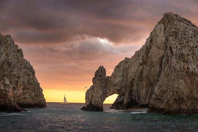 Los Cabos could be hit by a hurricane in the Pacific Ocean.