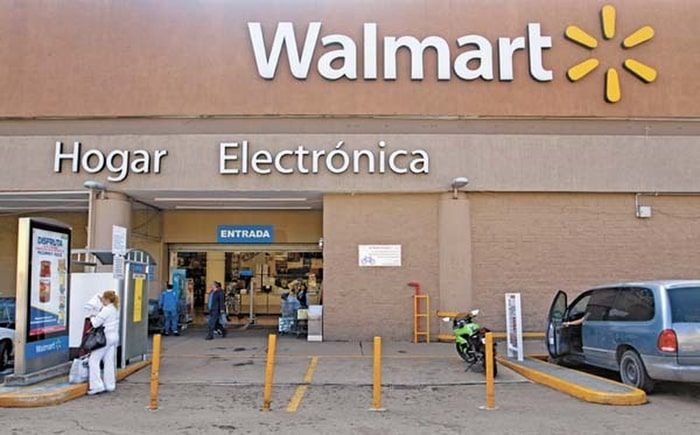 Walmart in Mexico is granted a free license to import food.