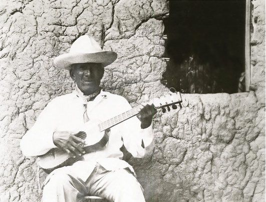 Troubadour, jaranero, sonero and Mexican versifier, Arcadio Hidalgo