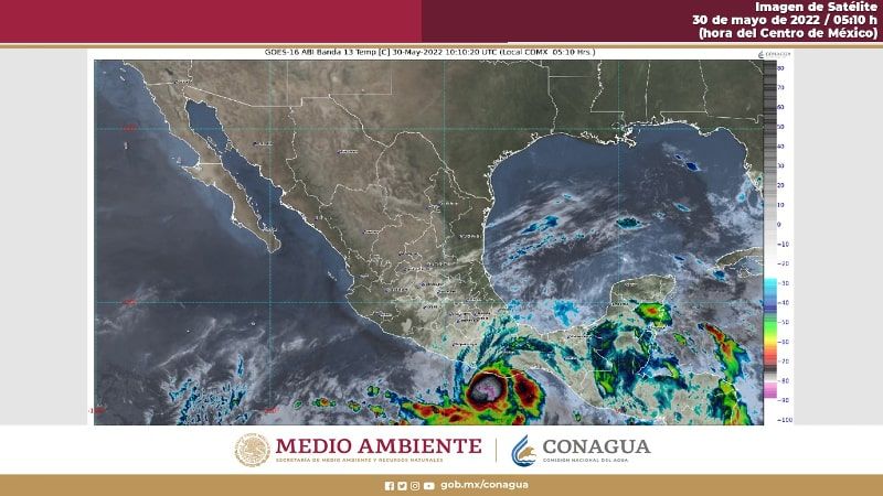 The arrival of Hurricane "Agatha" to the Mexican coast of Oaxaca.
