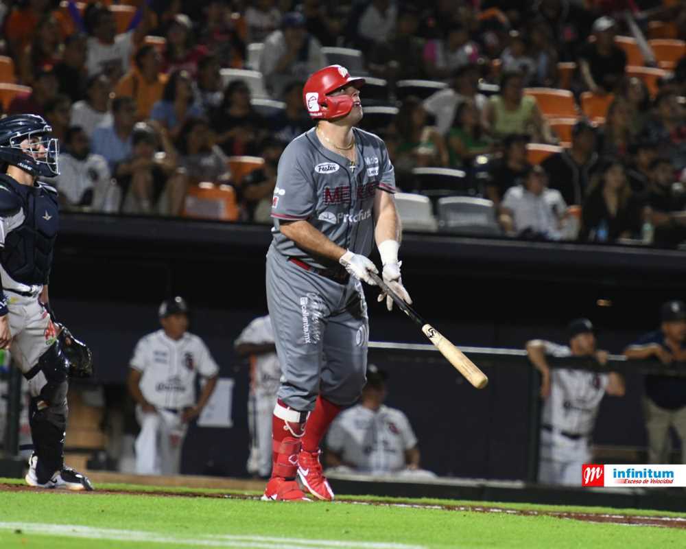 Roberto Ramos launches a towering home run, leading the Diablos Rojos to a commanding victory.