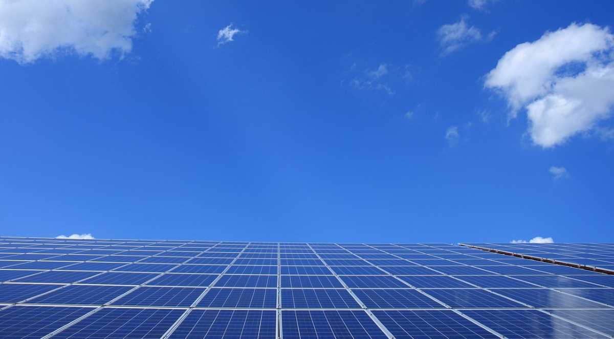 Solar panels symbolize Mexico's commitment to clean energy as it charts a sustainable path forward.